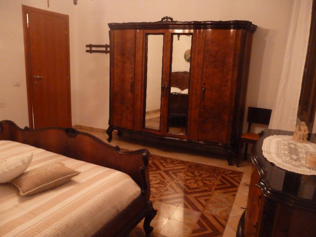 B&B Il Glicine Badia Polesine Bilik gambar