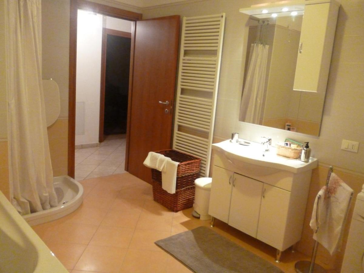 B&B Il Glicine Badia Polesine Bilik gambar